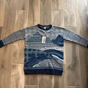 Vintage Woolrich Fallscape Mountain Scene Lambswool Sweater Womens XL